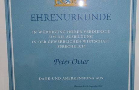 Ehrenurkunde für Peter Otter