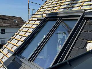 Dachfenstereinbau Dachdecker